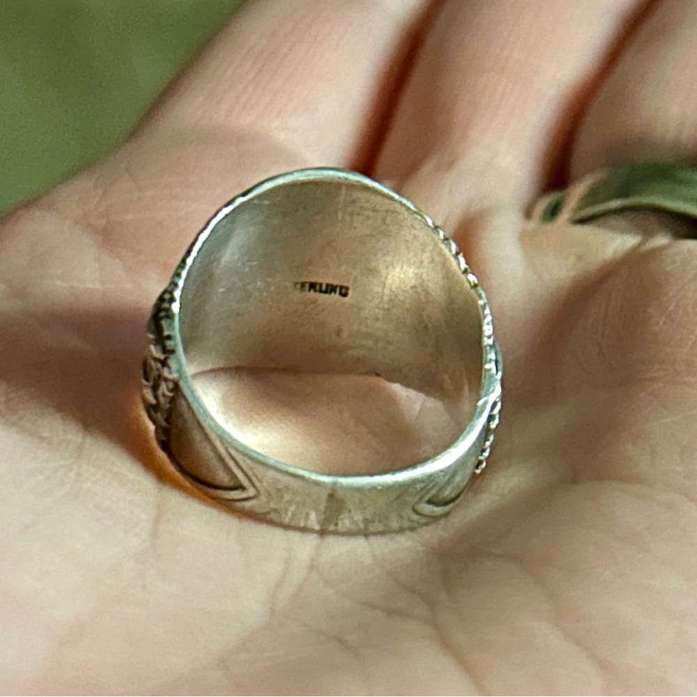 Vintage ~Sterling Silver US Army 5h Armored Division /Eagles Design Size 8 Ring - Picture 13 of 15
